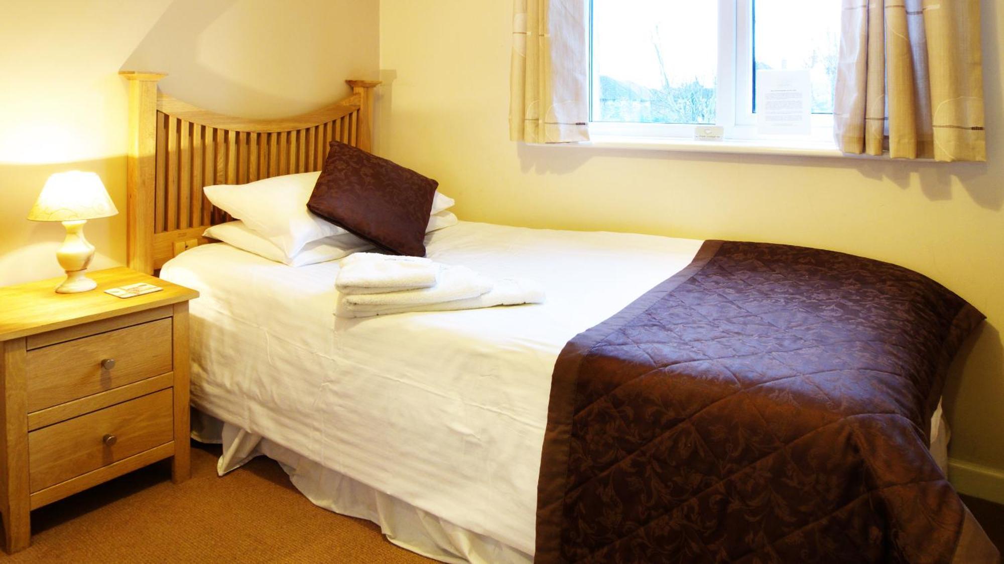 Park Lodge Фарнбъро Екстериор снимка